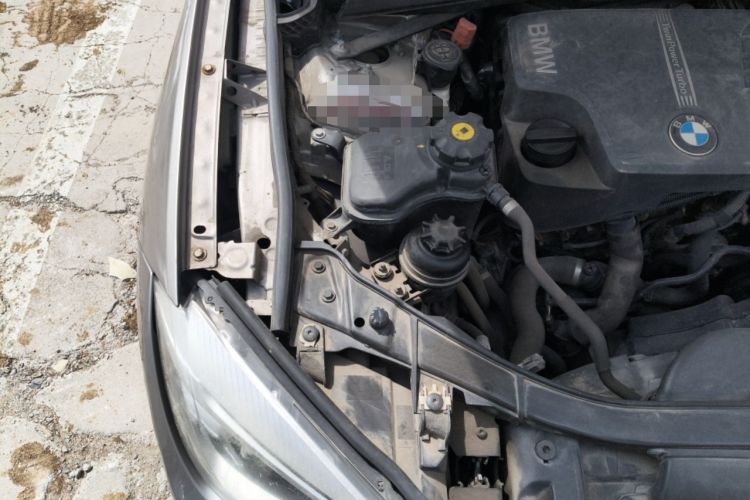 Used BMW X1 2013 xDrive20i X Design Package Engine Bay Right