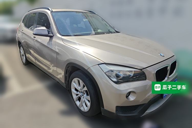 Used BMW X1 2013 sDrive18i Fashion Model Front Right 45 Deg
