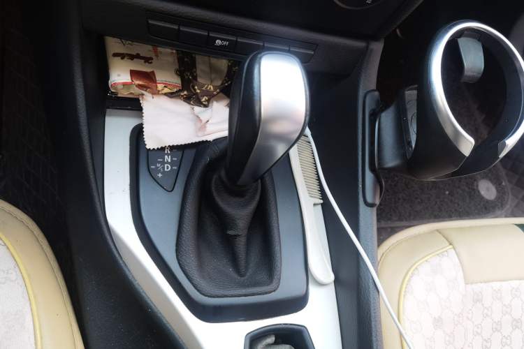 Used BMW X1 2013 sDrive18i Fashion Model Gear Lever