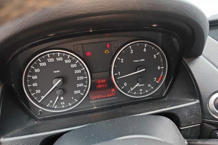 Used BMW X1 2013 sDrive18i Fashion Model Instrument Cluster