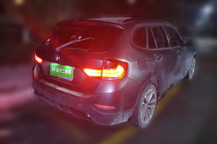 Used BMW X1 2013 sDrive18i Sport Design Package Rear Right 45 Deg