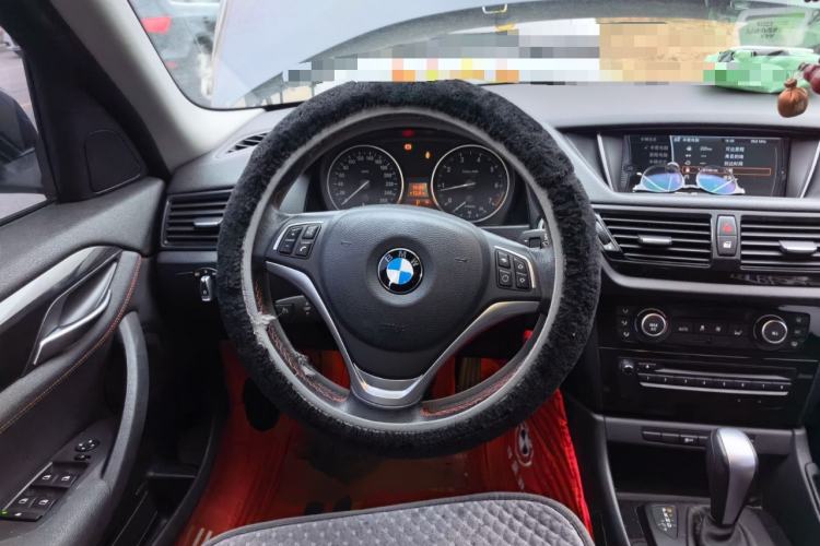 Used BMW X1 2013 sDrive18i Sport Design Package Steering Wheel