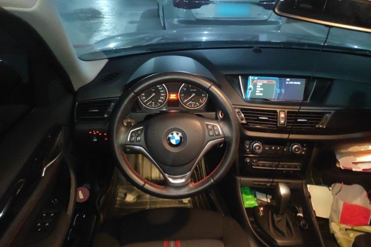 Used BMW X1 2013 sDrive18i Sport Design Package Steering Wheel