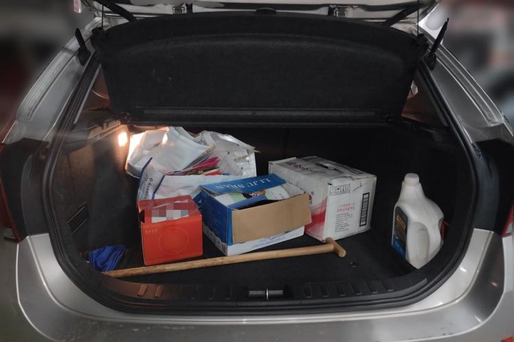 Used BMW X1 2013 sDrive18i Fashion Model Trunk