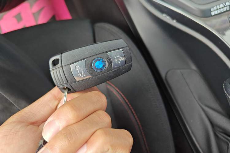 Used BMW X1 2013 sDrive18i Sport Design Package Vehicle Key