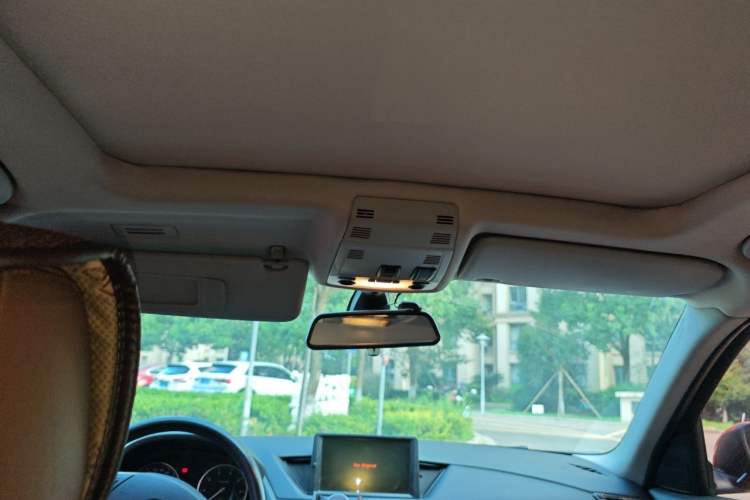 Used BMW X1 2013 sDrive18i Fashion Model Headliner