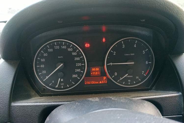 Used BMW X1 2013 sDrive18i Fashion Model Instrument Cluster
