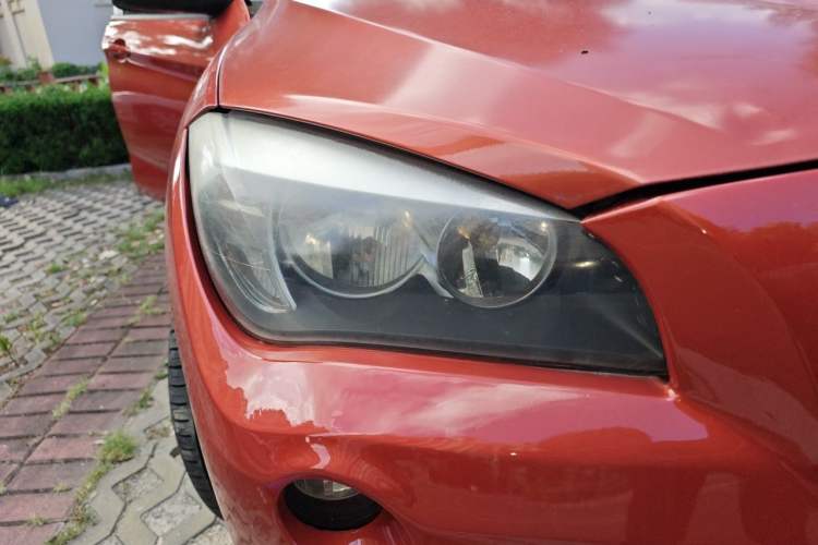 Used BMW X1 2013 sDrive18i Fashion Model Right Front Headlight