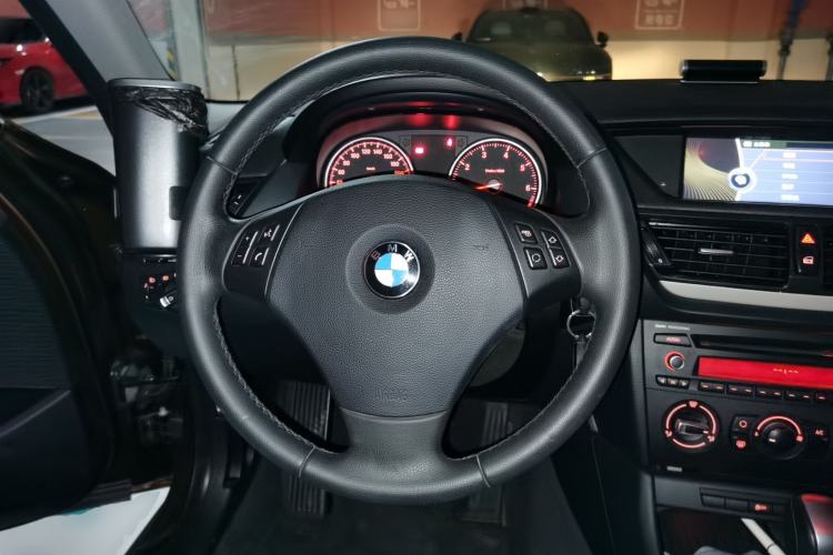 Used BMW X1 2013 sDrive18i Fashion Model Steering Wheel