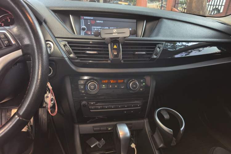 Used BMW X1 2013 sDrive18i Sport Design Package Audio And AC Panel