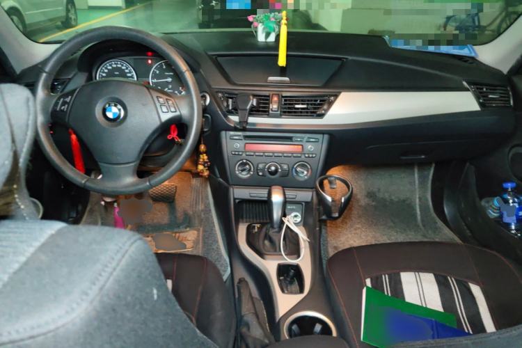Used BMW X1 2013 sDrive18i Fashion Model Center Console