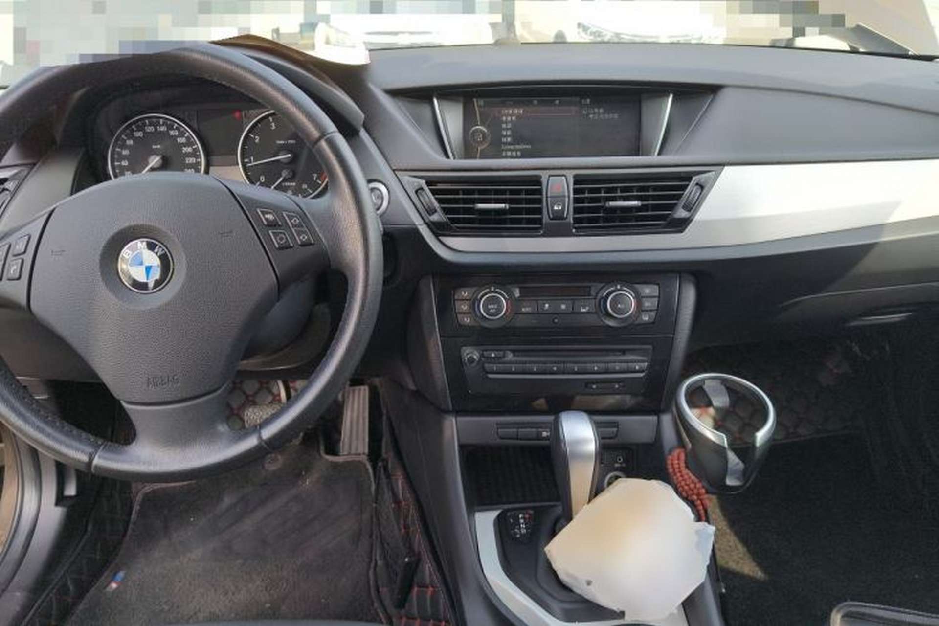 Used BMW X1 2013 sDrive18i Leading Model Center Console