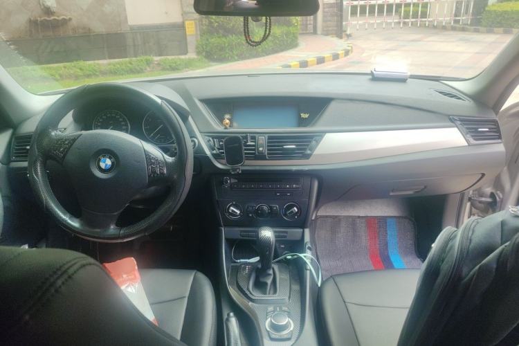 Used BMW X1 2013 sDrive18i Fashion Model Center Console