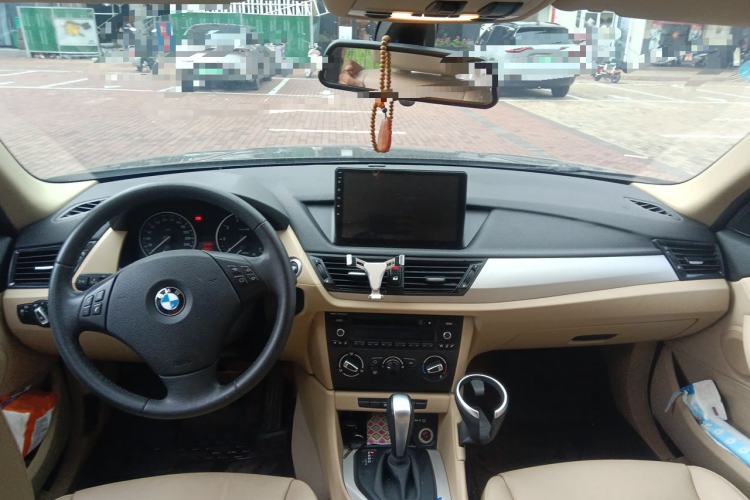 Used BMW X1 2013 sDrive18i Fashion Model Center Console