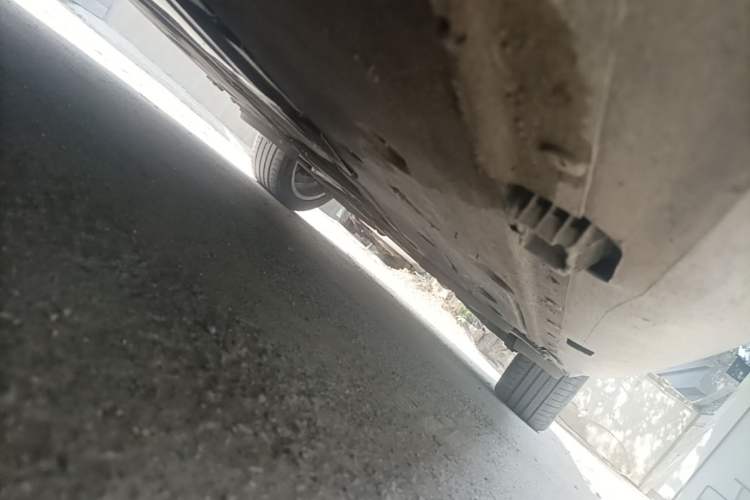 Used BMW X1 2013 sDrive18i Fashion Model Chassis Front Left