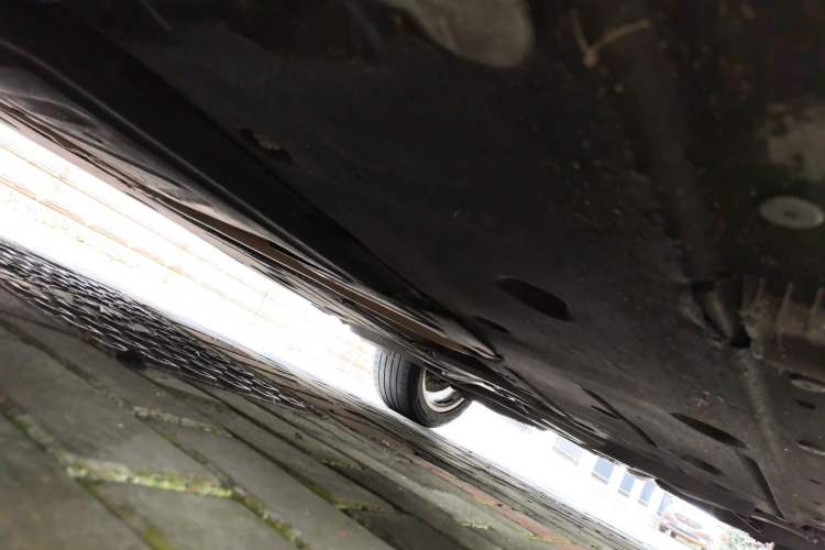 Used BMW X1 2013 sDrive18i Fashion Model Chassis Front Left
