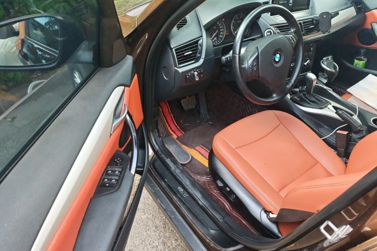Used BMW X1 2013 sDrive18i Fashion Model Driver Seat