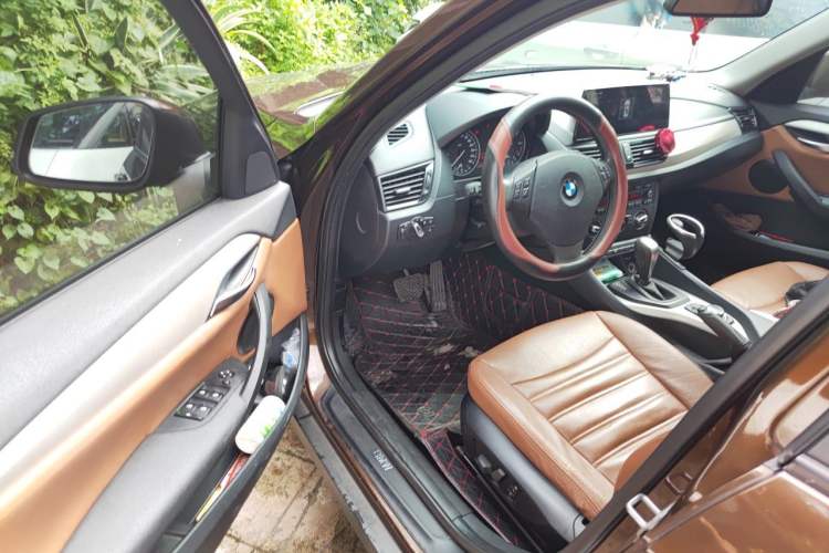 Used BMW X1 2013 sDrive18i Fashion Model Driver Seat