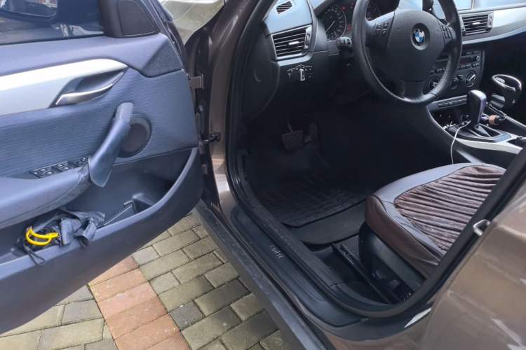 Used BMW X1 2013 sDrive18i Fashion Model Driver Seat