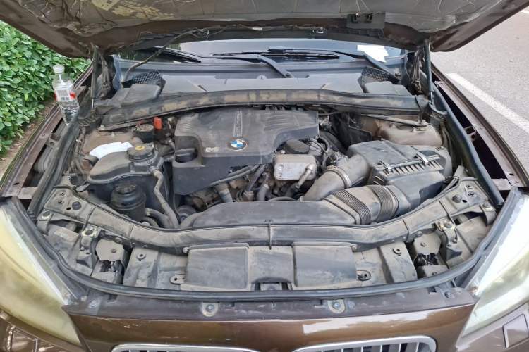 Used BMW X1 2013 xDrive20i Adventure Edition Engine Bay
