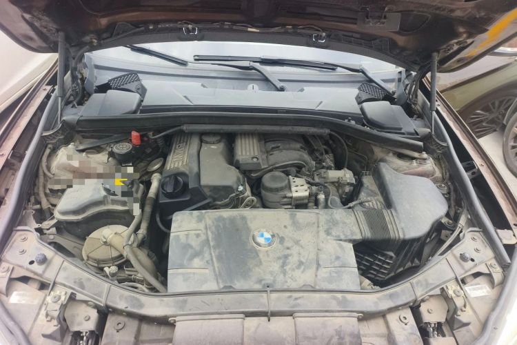 Used BMW X1 2013 sDrive18i Leading Model Engine Bay