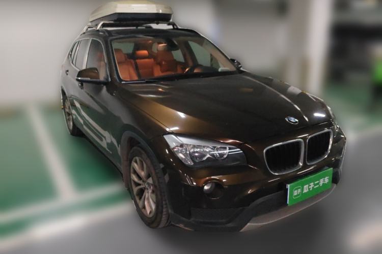 Used BMW X1 2013 sDrive18i Fashion Model Front Right 45 Deg