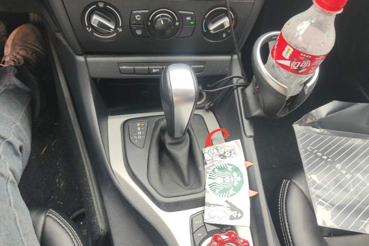 Used BMW X1 2013 sDrive18i Fashion Model Gear Lever