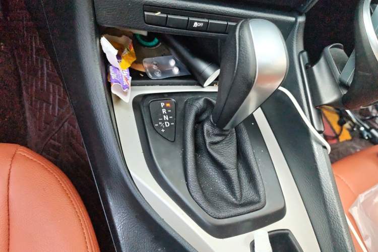 Used BMW X1 2013 sDrive18i Fashion Model Gear Lever