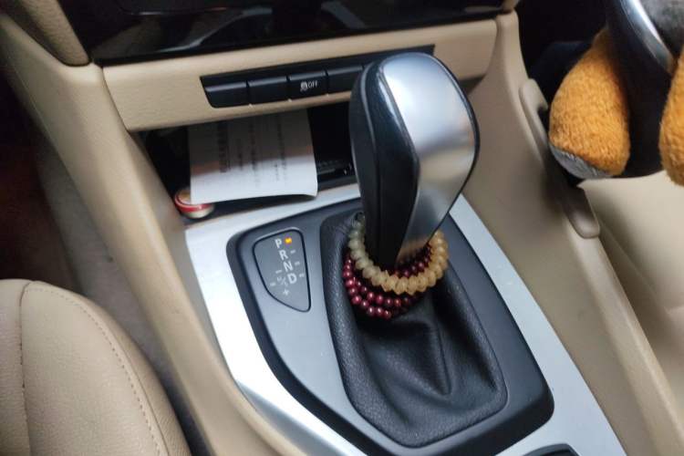 Used BMW X1 2013 sDrive18i Leading Model Gear Lever