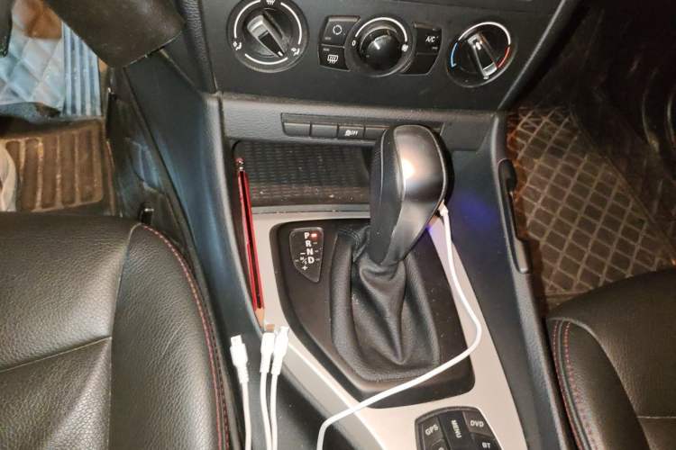 Used BMW X1 2013 sDrive18i Fashion Model Gear Lever