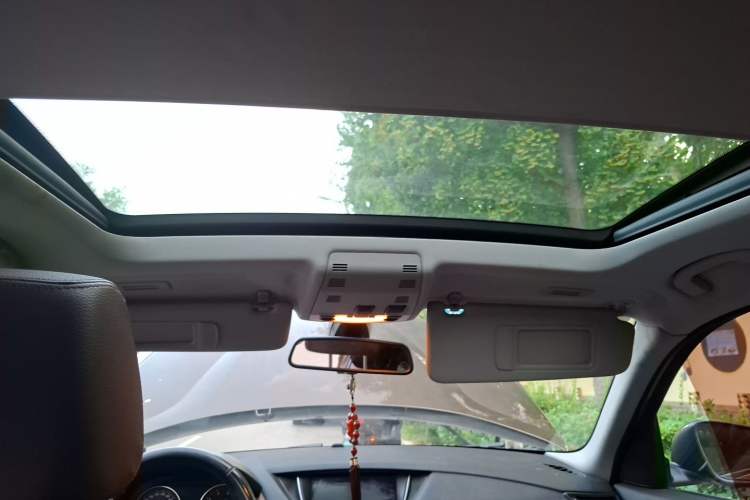 Used BMW X1 2013 xDrive20i Adventure Edition Headliner