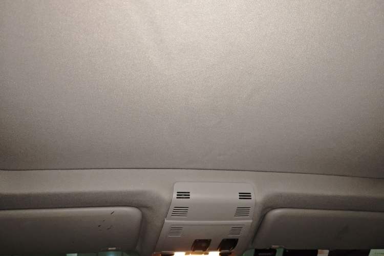 Used BMW X1 2013 sDrive18i Fashion Model Headliner