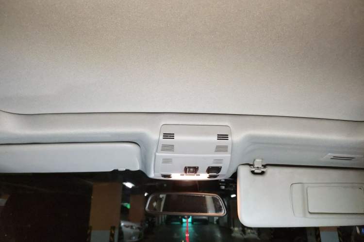Used BMW X1 2013 sDrive18i Fashion Model Headliner