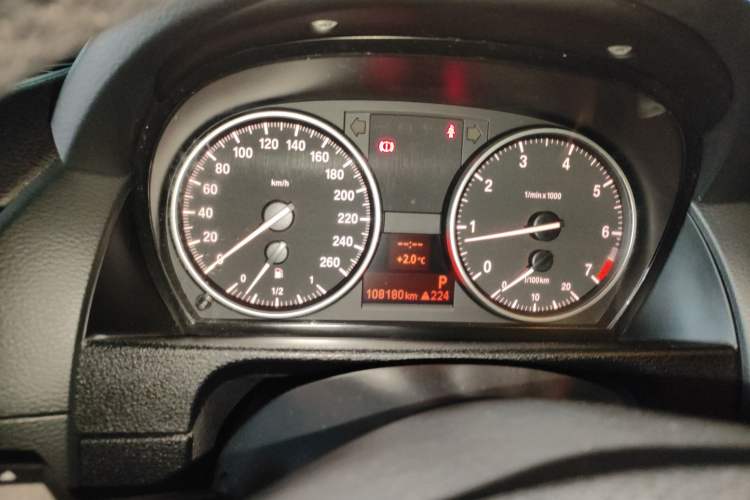Used BMW X1 2013 sDrive18i Leading Model Instrument Cluster