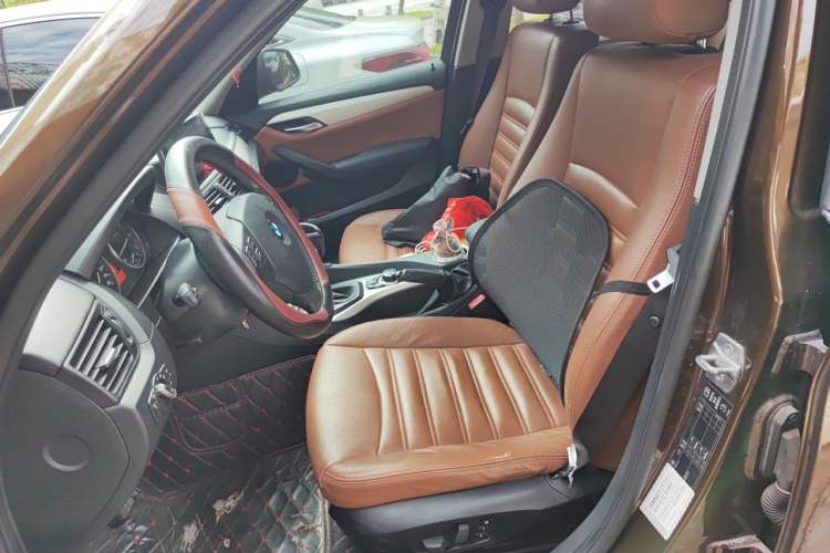 Used BMW X1 2013 sDrive18i Fashion Model Left Front Seat