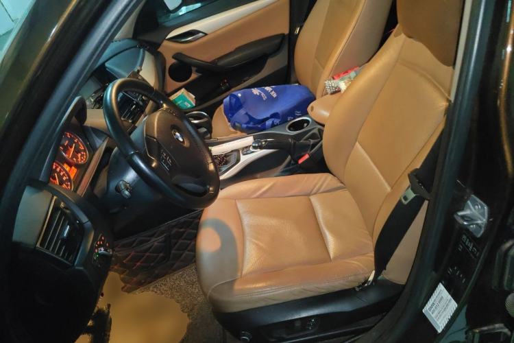 Used BMW X1 2013 sDrive18i Fashion Model Left Front Seat