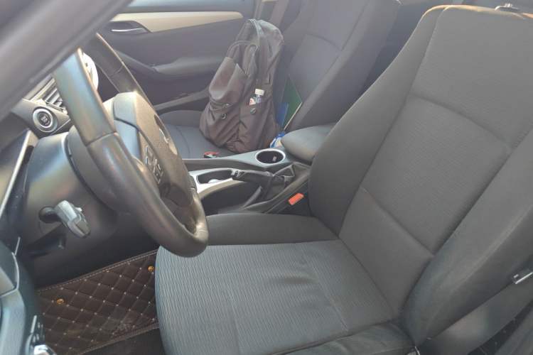 Used BMW X1 2013 sDrive18i Fashion Model Left Front Seat