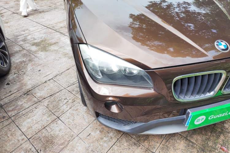 Used BMW X1 2013 sDrive18i Fashion Model Right Front Headlight