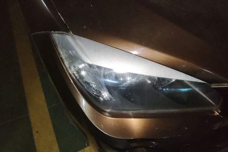Used BMW X1 2013 sDrive18i Fashion Model Right Front Headlight