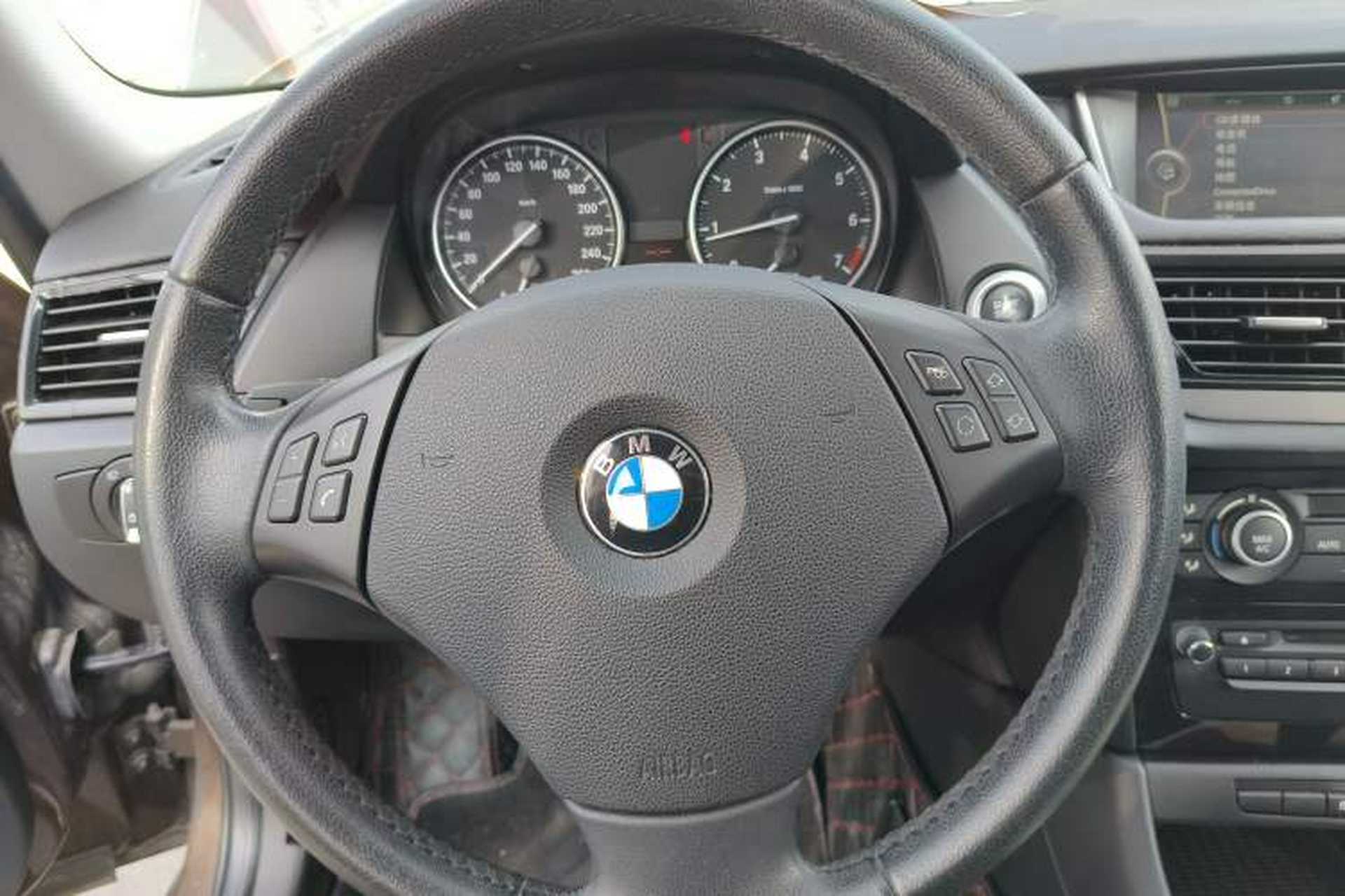 Used BMW X1 2013 sDrive18i Leading Model Steering Wheel