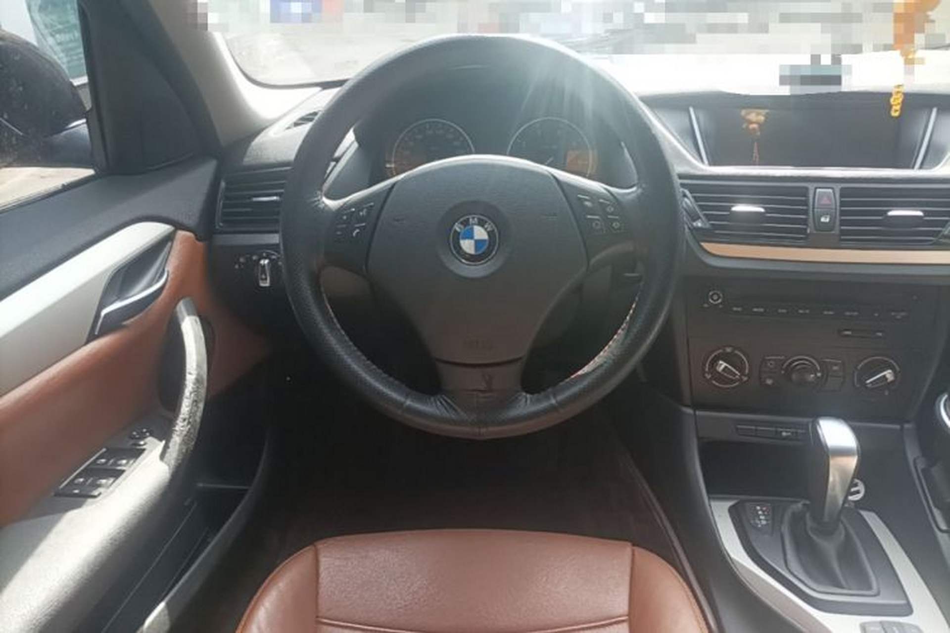 Used BMW X1 2013 sDrive18i Fashion Model Steering Wheel