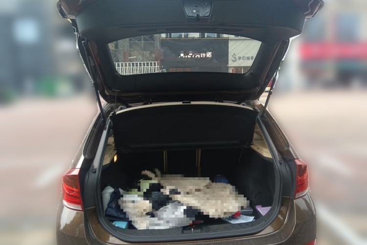 Used BMW X1 2013 sDrive18i Fashion Model Trunk