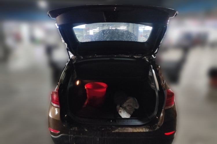 Used BMW X1 2013 sDrive18i Leading Model Trunk