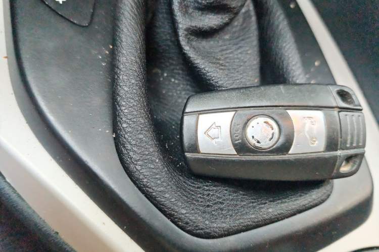 Used BMW X1 2013 sDrive18i Fashion Model Vehicle Key