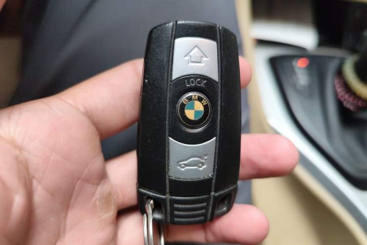 Used BMW X1 2013 sDrive18i Leading Model Vehicle Key