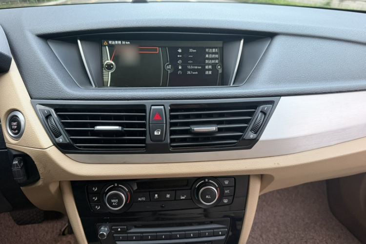 Used BMW X1 2013 sDrive18i Leading Model Audio And AC Panel