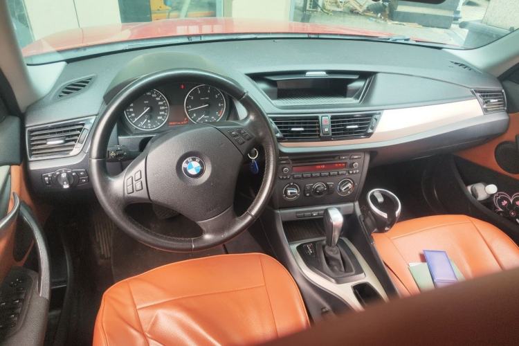 Used BMW X1 2013 sDrive18i Fashion Model Center Console