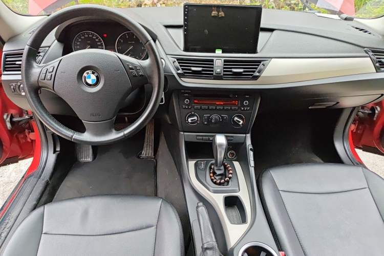 Used BMW X1 2013 sDrive18i Fashion Model Center Console