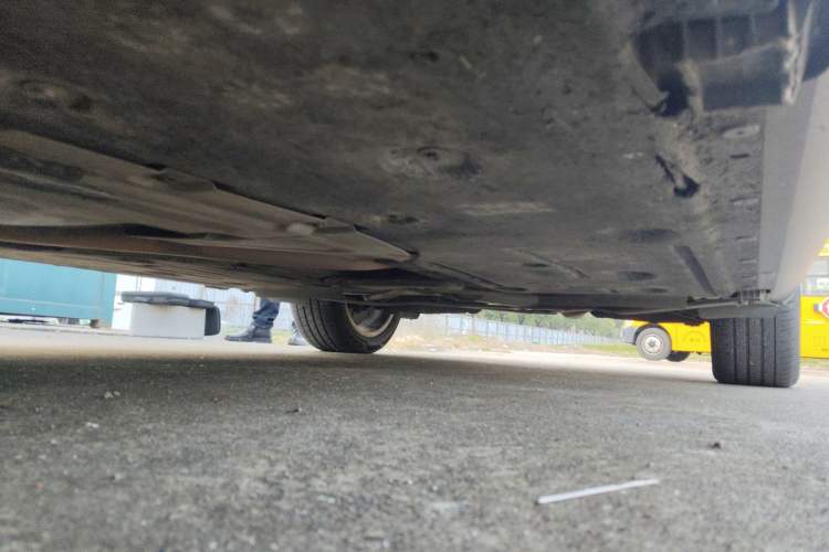 Used BMW X1 2013 sDrive18i Fashion Model Chassis Front Left