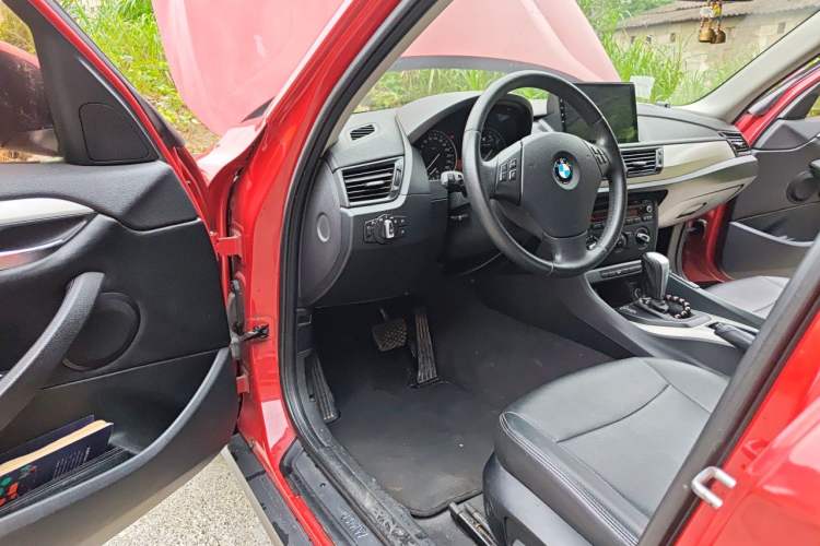 Used BMW X1 2013 sDrive18i Fashion Model Driver Seat